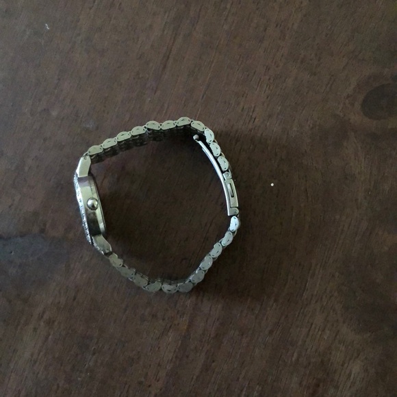 Watch - Picture 3 of 4